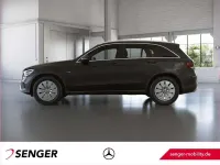 Gebraucht Mercedes GLC300 211 PS (155 kW) 2021 Graphitgrau SUV