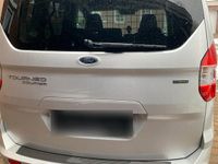 Gebraucht Ford Tourneo Titanium 101 PS (74 kW) 2015 Grau Van / Kleinbus