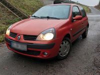 Gebraucht Renault Clio II 98 PS (72 kW) 2005 Orange Kleinwagen