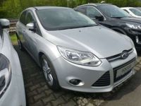 gebraucht Ford Focus Trend_PDC_115 PS_Metallic_Audio_WintPaket