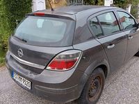 Gebraucht Opel Astra Edition 90 PS (66 kW) 2009 Grau Limousine