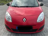 Gebraucht Renault Twingo 76 PS (55 kW) 2009 Rot Kleinwagen