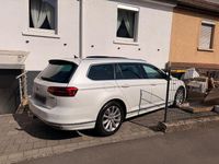 Gebraucht VW Passat Highline 239 PS (175 kW) 2017 Weiß Kombi