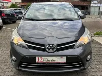 Gebraucht Toyota Verso Skyview Edition 111 PS (81 kW) 2014 Grau Van / Kleinbus