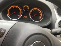 Gebraucht Opel Corsa 95 PS (69 kW) 2012 Silber Kleinwagen