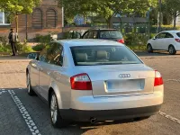 Gebraucht Audi A4 131 PS (96 kW) 2002 Grau Limousine