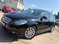 Gebraucht Mercedes B200 136 PS (100 kW) 2014 Schwarz Kleinwagen