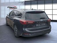 Gebraucht Ford Focus Titanium 125 PS (91 kW) 2024 Schwarz Kombi