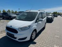 Gebraucht Ford Tourneo Courier 95 PS (69 kW) 2016 Weiß Van / Kleinbus