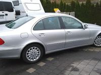 Gebraucht Mercedes E200 Elegance 163 PS (119 kW) 2003 Silber Limousine