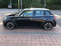 Gebraucht Mini Cooper Classic 136 PS (100 kW) 2021 Blau Kleinwagen