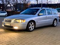 Gebraucht Volvo V70 163 PS (119 kW) 2006 Silber Kombi