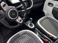 Gebraucht Renault Twingo Intens 60 kW (82 PS) 2022 Grau Kleinwagen
