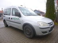 Gebraucht Opel Combo 90 PS (66 kW) 2007 Silber Van / Kleinbus