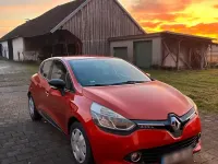 Gebraucht Renault Clio IV 90 PS (66 kW) 2013 Rot Limousine