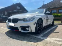 Gebraucht BMW 330 Sport Line 258 PS (189 kW) 2012 Weiß Limousine