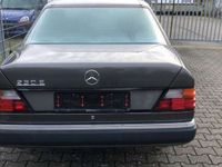 gebraucht Mercedes E230 w124 *Auf wunsch Tüv Au neu*