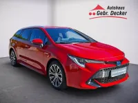 Gebraucht Toyota Corolla Team 122 PS (89 kW) 2020 Karminarot metallic Kombi