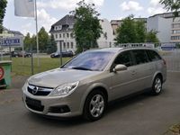 Gebraucht Opel Vectra Edition 175 PS (128 kW) 2007 Gold Kombi