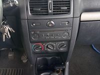 Gebraucht Renault Clio II Authentique 75 PS (55 kW) 2002 Blau Limousine