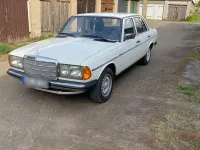 Gebraucht Mercedes 200 109 PS (80 kW) 1983 Weiß Limousine