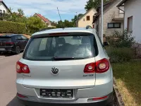 Gebraucht VW Tiguan 140 PS (102 kW) 2009 Gold SUV