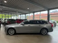 Gebraucht Volvo V90 Momentum 190 PS (139 kW) 2017 Silber Kombi