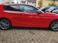 Gebraucht BMW 114 102 PS (75 kW) 2012 Rot Kleinwagen