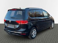 Gebraucht VW Touran 116 PS (85 kW) 2017 Schwarz Van / Kleinbus