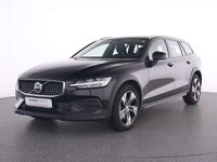 Gebraucht Volvo V60 CC Plus 197 PS (144 kW) 2023 Andere farbe Kombi