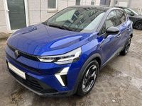 Gebraucht Renault Captur Techno 158 PS (116 kW) 2024 Blue rqh + black gne SUV