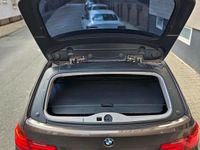 Gebraucht BMW 318 143 PS (105 kW) 2013 Braun Kombi