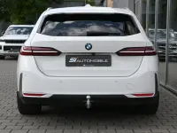 Gebraucht BMW 540 Performance 303 PS (222 kW) 2025 Weiß Kombi