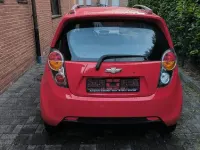 Gebraucht Chevrolet Spark LT 82 PS (60 kW) 2011 Rot Kleinwagen