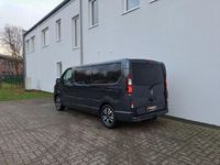 Gebraucht Renault Trafic 170 PS (125 kW) 2024 Grau "comete" Van / Kleinbus