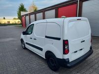 Gebraucht Citroën Berlingo 75 PS (55 kW) 2018 Lack weiss banquise lac... Van / Kleinbus