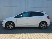 Gebraucht BMW 218 Active Tourer Sport Line 136 PS (100 kW) 2017 Weiß Van / Kleinbus