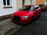 Gebraucht Audi A3 140 PS (102 kW) 2017 Rot Limousine