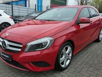 Gebraucht Mercedes A180 122 PS (89 kW) 2013 Rot Limousine