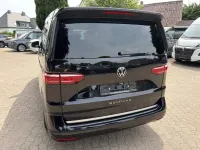 Neu VW Multivan Style 150 PS (110 kW) 2025 Schwarz Van / Kleinbus