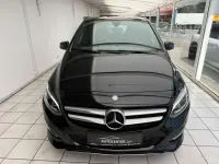 Gebraucht Mercedes B180 109 PS (80 kW) 2016 Nachtschwarz Kleinwagen