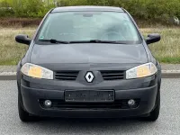Używany Renault Mégane Dynamique 98 KM (72 kW) 2005 Czarny Sedan/Limuzyna