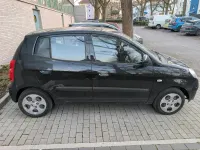 Używany Kia Picanto 65 KM (47 kW) 2009 Czarny Hatchback