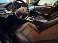 Gebraucht Mercedes E220 Avantgarde 170 PS (125 kW) 2012 Grau Kombi