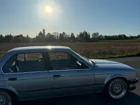 Gebraucht BMW 324 Performance 117 PS (86 kW) 1986 Silber Limousine