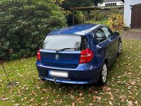 Gebraucht BMW 116 122 PS (89 kW) 2007 Blau Kleinwagen