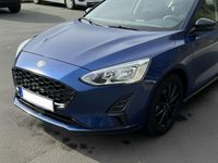 Gebraucht Ford Focus Trend 125 PS (91 kW) 2019 Blau Limousine