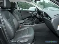 Gebraucht Kia Niro Spirit 182 PS (133 kW) 2025 Grau SUV