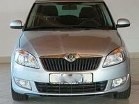 Gebraucht Skoda Fabia Ambiente 86 PS (63 kW) 2011 Silber Kleinwagen