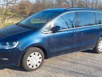 Gebraucht VW Sharan Comfortline 140 PS (102 kW) 2012 Blau Van / Kleinbus